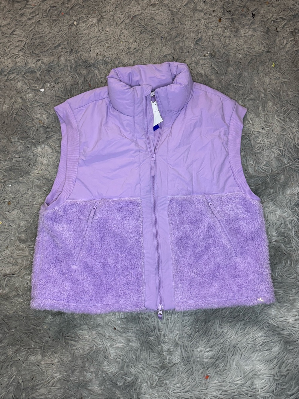 JoyLab Women’s High Pile Boxy Fit Vest - Lavendula Size Medium NWT - Picture 4 of 9